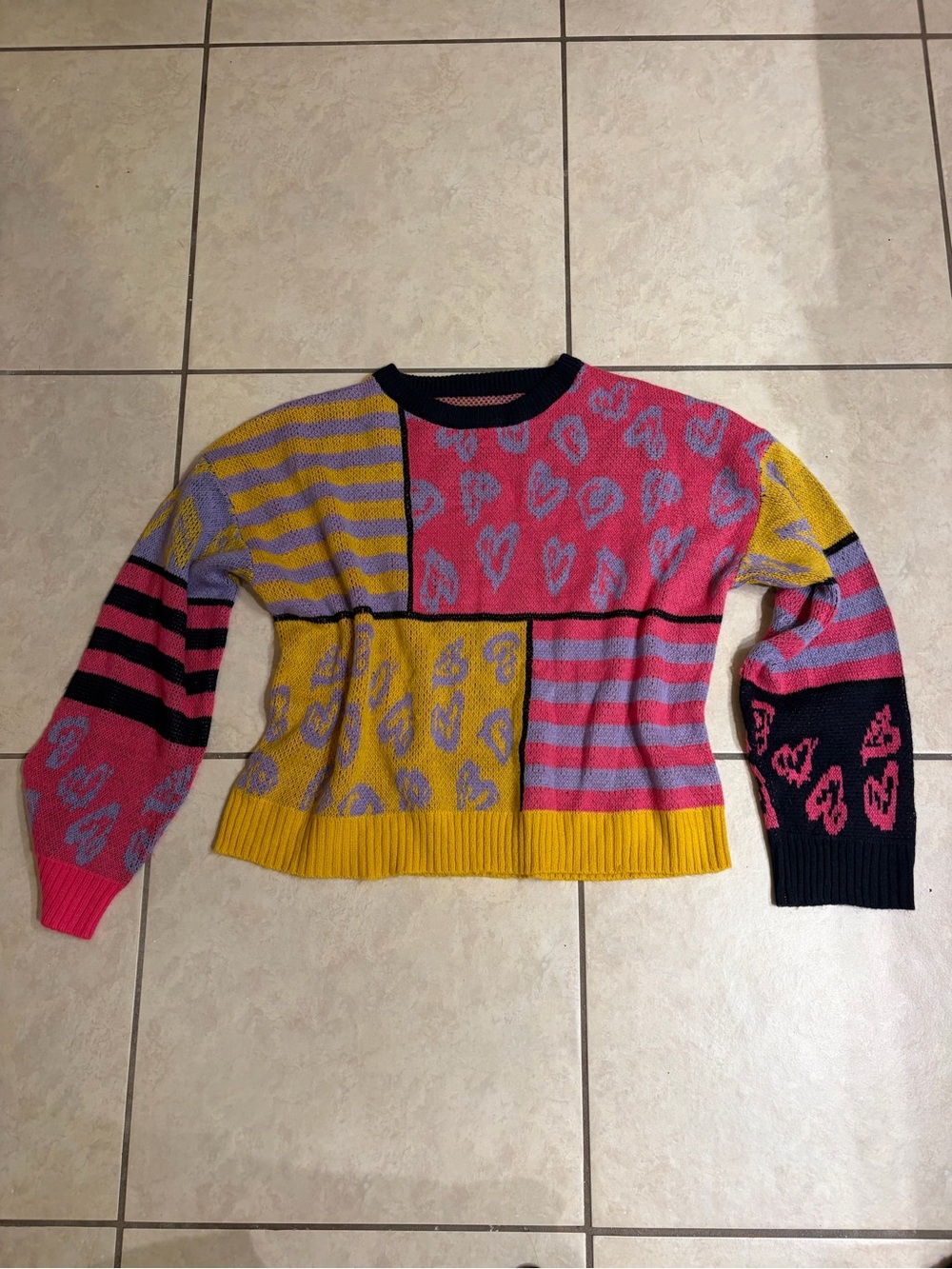 Colorblock Heart Pattern Women's Sweater - Pink, Yellow, Navy